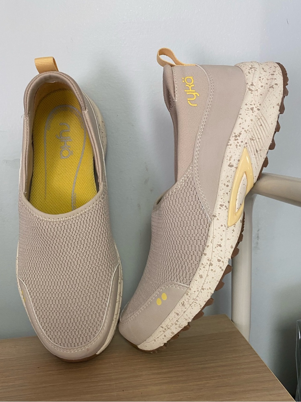 NWOT RYKA SNEAKERS - SIZE 8.5
